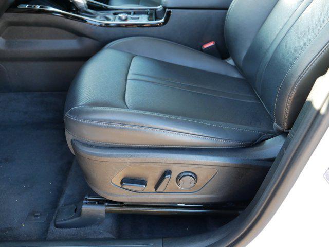 used 2023 Kia Sorento car, priced at $31,998