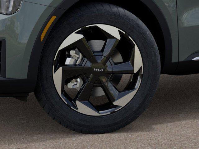 new 2026 Kia Sorento Hybrid car, priced at $41,723