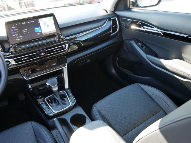 used 2023 Kia Seltos car, priced at $25,998