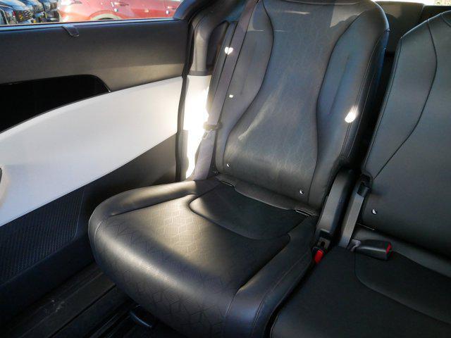 used 2024 Kia Carnival car, priced at $38,998