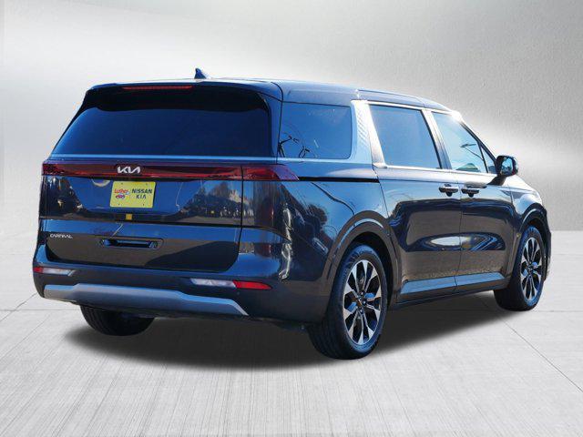 used 2024 Kia Carnival car, priced at $38,998