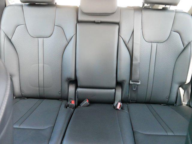 used 2022 Kia Sorento car, priced at $25,998