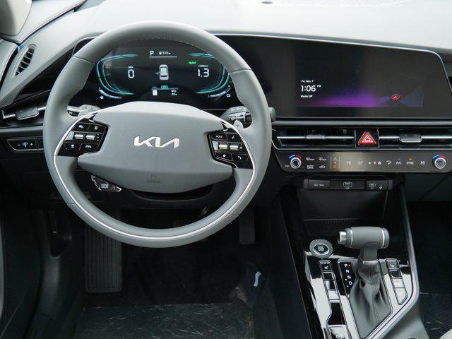 new 2025 Kia Niro car, priced at $27,417