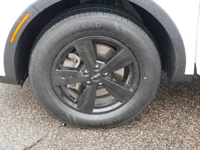 used 2022 Kia Sorento car, priced at $21,998