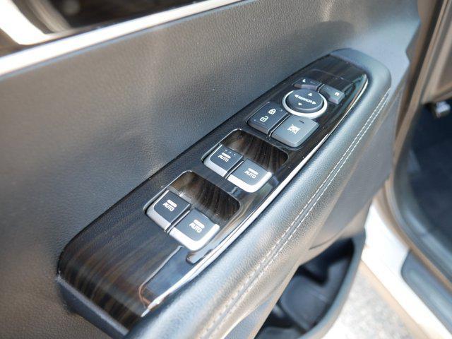 used 2019 Kia Sorento car, priced at $10,000