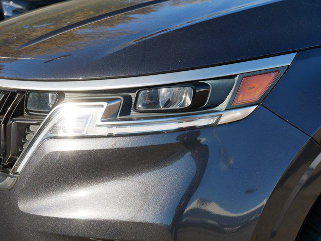 used 2023 Kia Carnival car, priced at $31,998