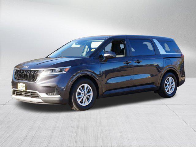 used 2023 Kia Carnival car, priced at $31,998