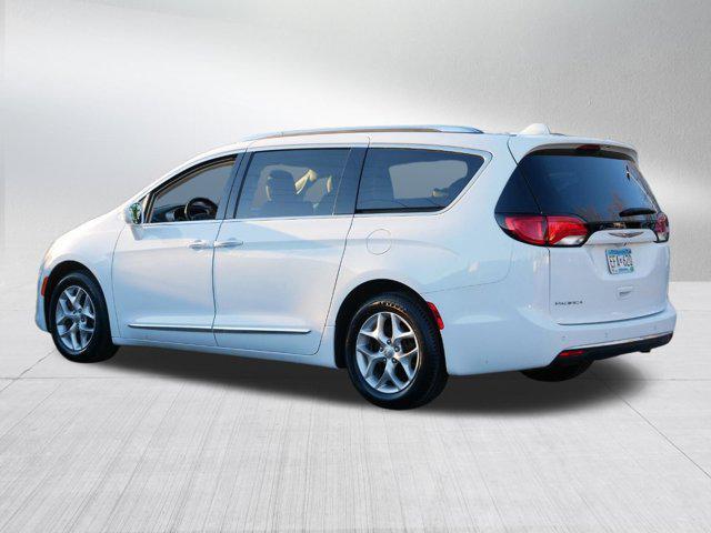 used 2020 Chrysler Pacifica car, priced at $23,995