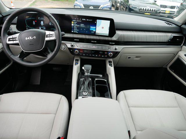 used 2023 Kia Telluride car, priced at $40,998