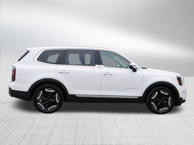 used 2023 Kia Telluride car, priced at $40,998