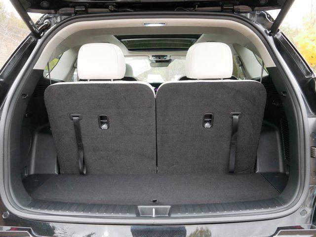 used 2023 Kia Sorento car, priced at $33,998