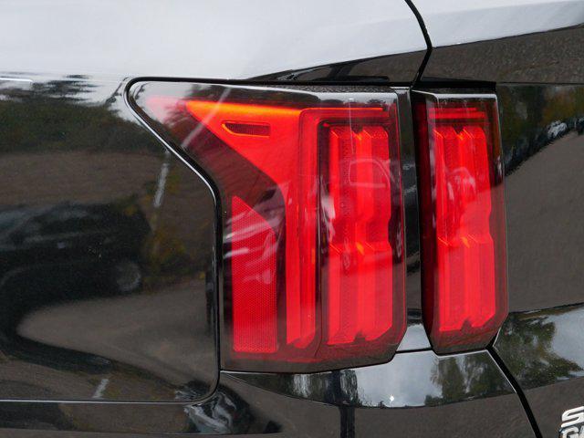 used 2023 Kia Sorento car, priced at $33,998