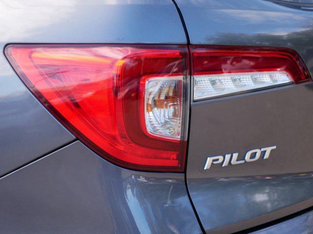 used 2020 Honda Pilot car, priced at $17,998