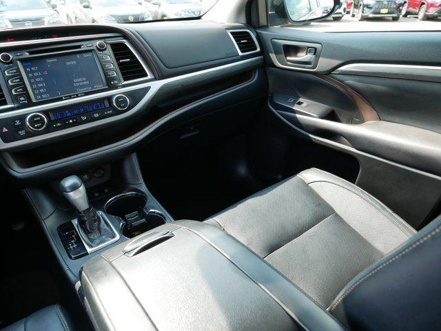 used 2017 Toyota Highlander car, priced at $21,998