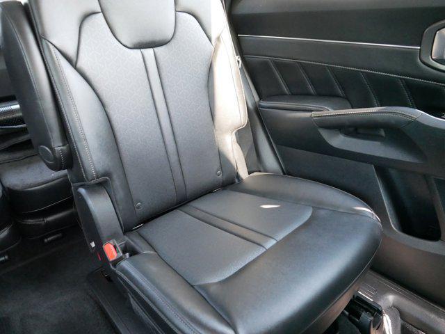 used 2022 Kia Sorento car, priced at $32,998