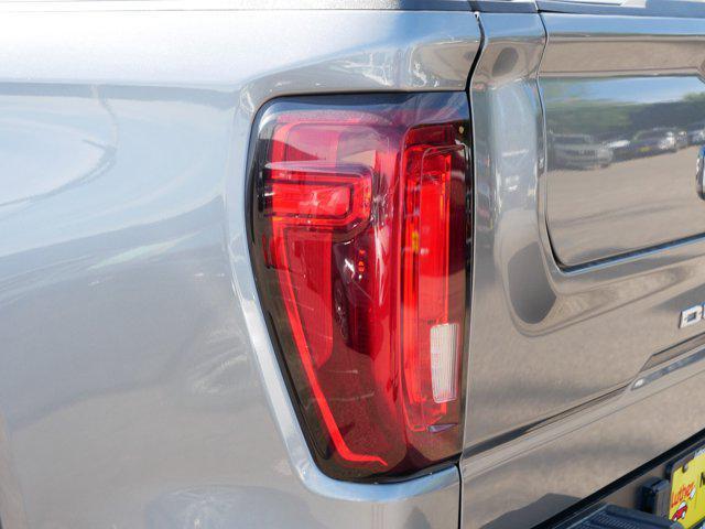 used 2022 GMC Sierra 1500 car, priced at $40,998