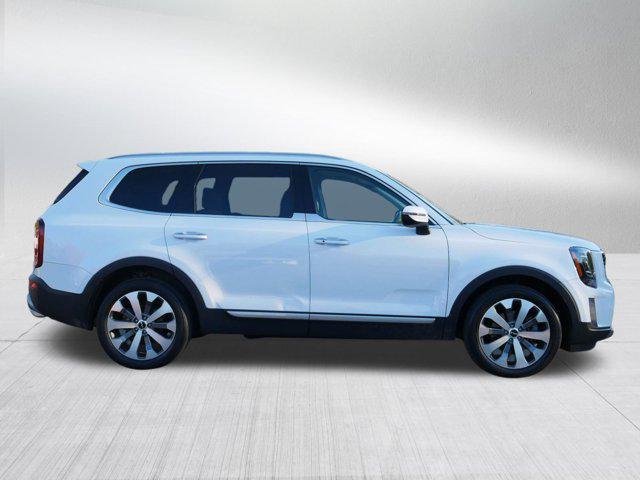 used 2022 Kia Telluride car, priced at $32,998