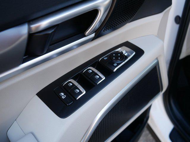 used 2022 Kia Telluride car, priced at $32,998