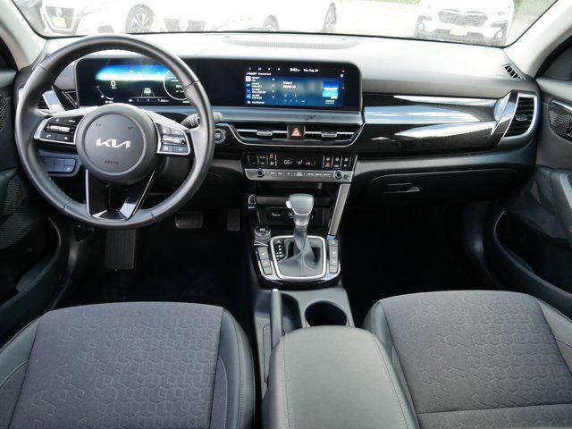 used 2024 Kia Seltos car, priced at $25,998
