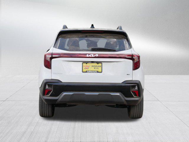 used 2024 Kia Seltos car, priced at $25,998