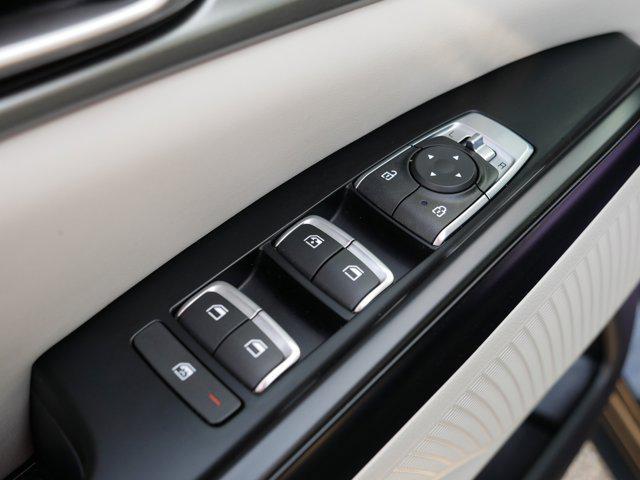 used 2024 Kia Carnival car, priced at $34,998