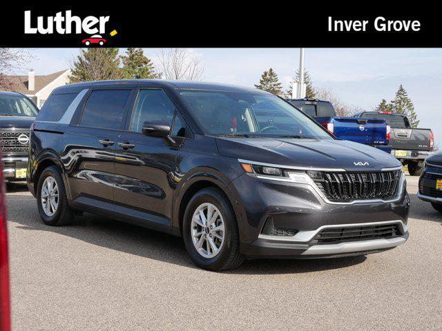 used 2024 Kia Carnival car, priced at $34,998