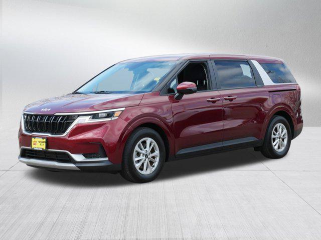 used 2024 Kia Carnival car, priced at $34,998