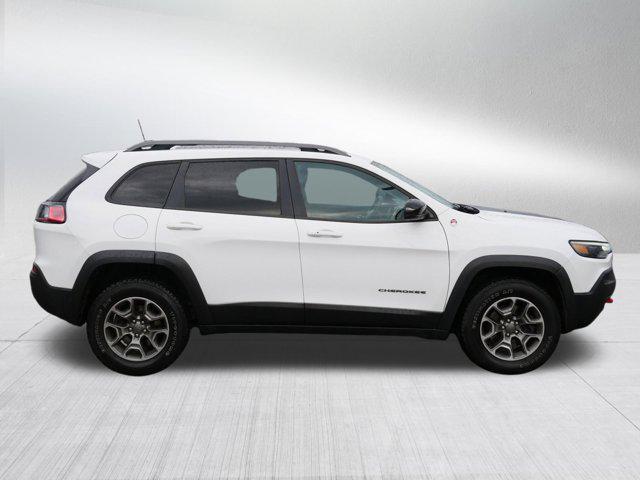 used 2019 Jeep Cherokee car, priced at $13,998