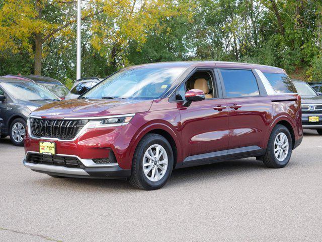 used 2023 Kia Carnival car, priced at $33,998