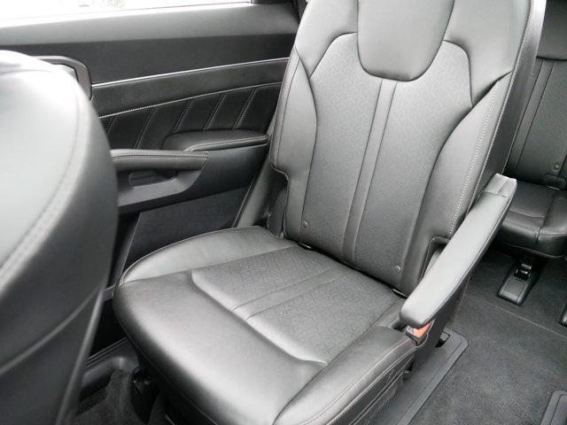 used 2022 Kia Sorento car, priced at $29,998