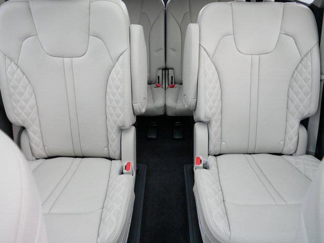 used 2023 Kia Sorento car, priced at $33,998