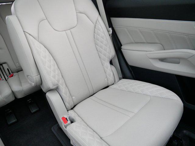 used 2023 Kia Sorento car, priced at $33,998