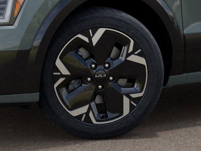 new 2025 Kia Niro EV car, priced at $33,696