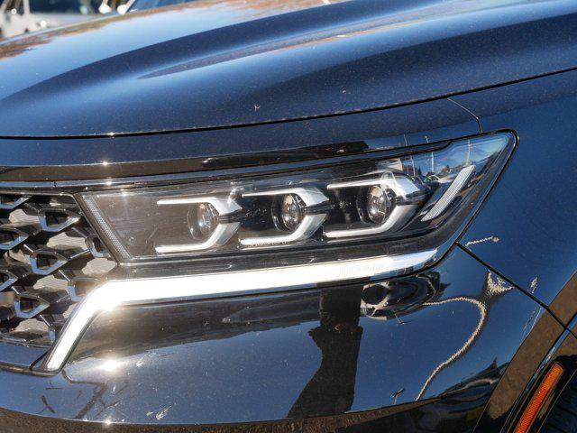 used 2023 Kia Sorento car, priced at $33,998