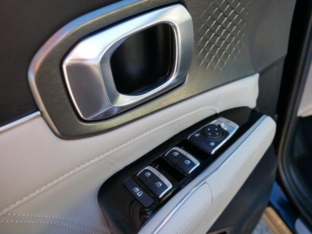 used 2023 Kia Sorento car, priced at $33,998