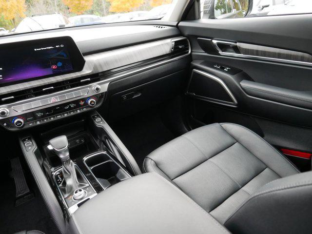 used 2023 Kia Telluride car, priced at $39,998
