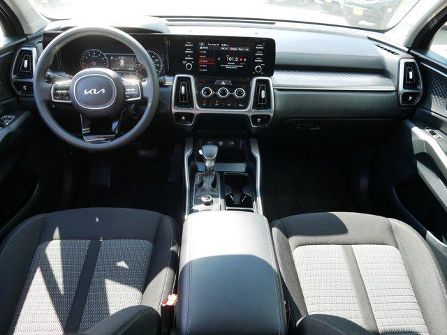used 2023 Kia Sorento car, priced at $27,998