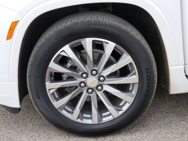 used 2023 Chevrolet Traverse car, priced at $38,498
