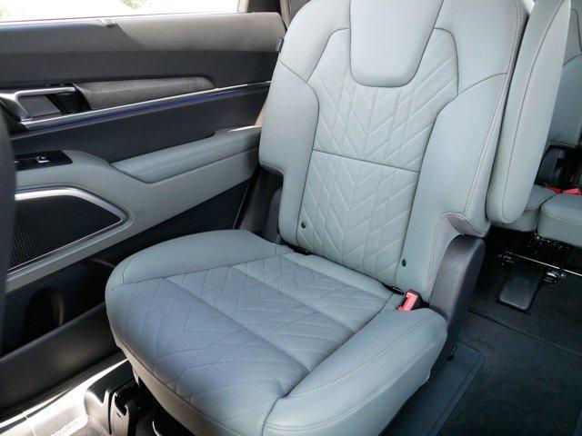 used 2024 Kia Telluride car, priced at $49,998