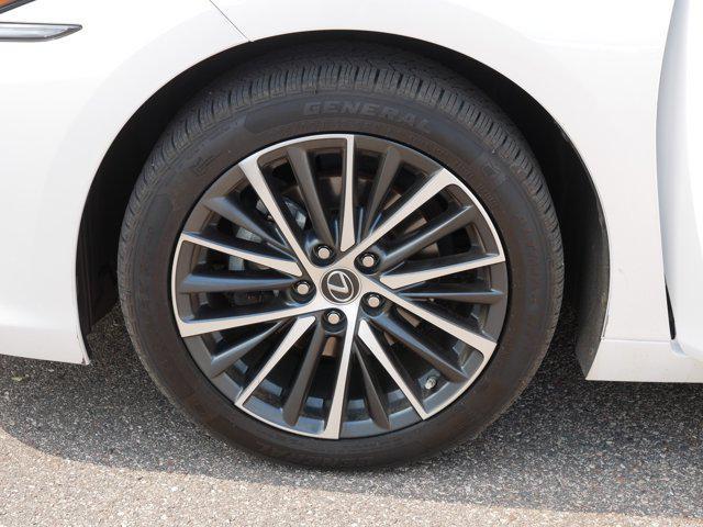 used 2022 Lexus ES 250 car, priced at $33,498