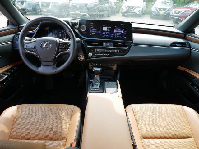 used 2022 Lexus ES 250 car, priced at $33,498