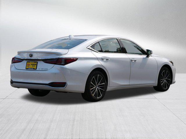 used 2022 Lexus ES 250 car, priced at $33,498