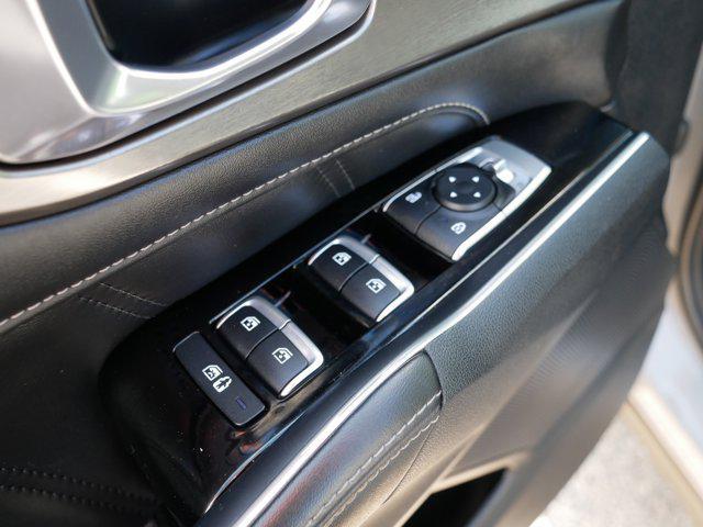 used 2022 Kia Sorento car, priced at $30,998