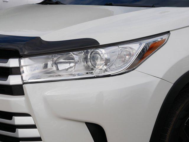 used 2019 Toyota Highlander car, priced at $27,998