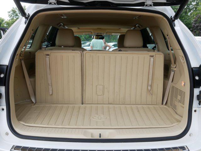 used 2019 Toyota Highlander car, priced at $27,998