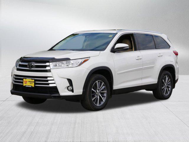 used 2019 Toyota Highlander car, priced at $27,998