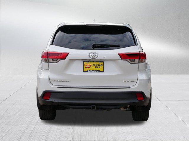 used 2019 Toyota Highlander car, priced at $27,998