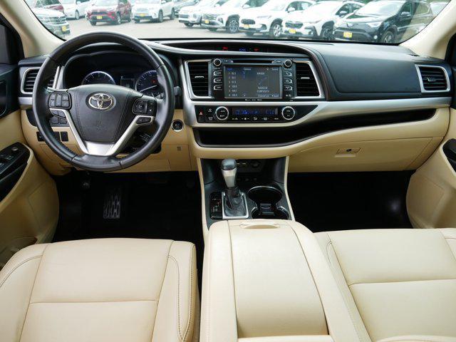 used 2019 Toyota Highlander car, priced at $27,998