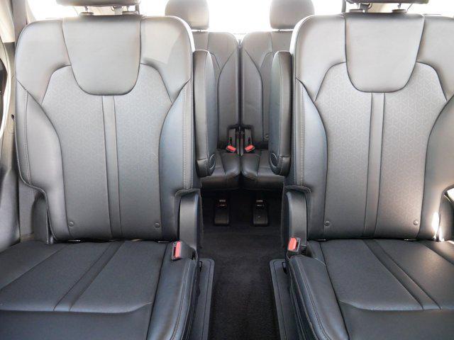 used 2023 Kia Sorento car, priced at $29,998