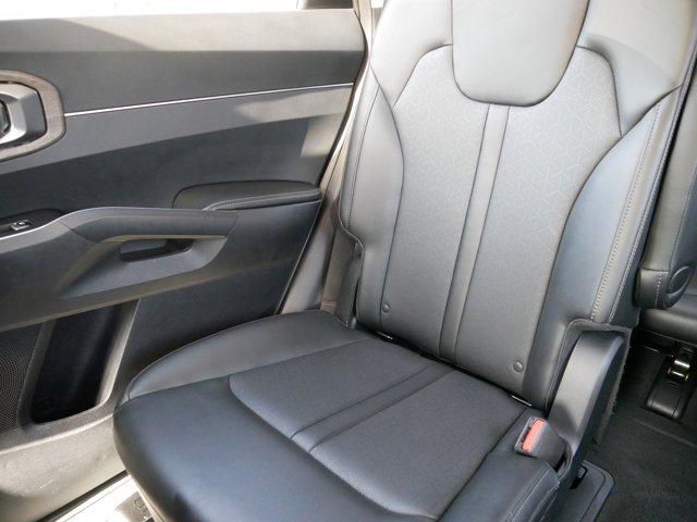 used 2023 Kia Sorento car, priced at $29,998